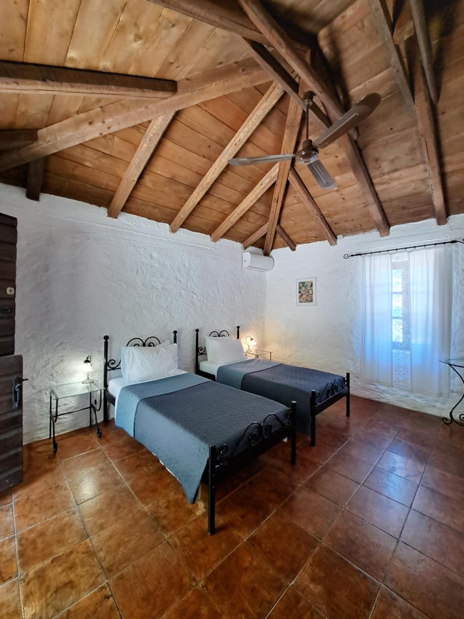 Tsivouli Accommodation Lithakia  Dış mekan fotoğraf