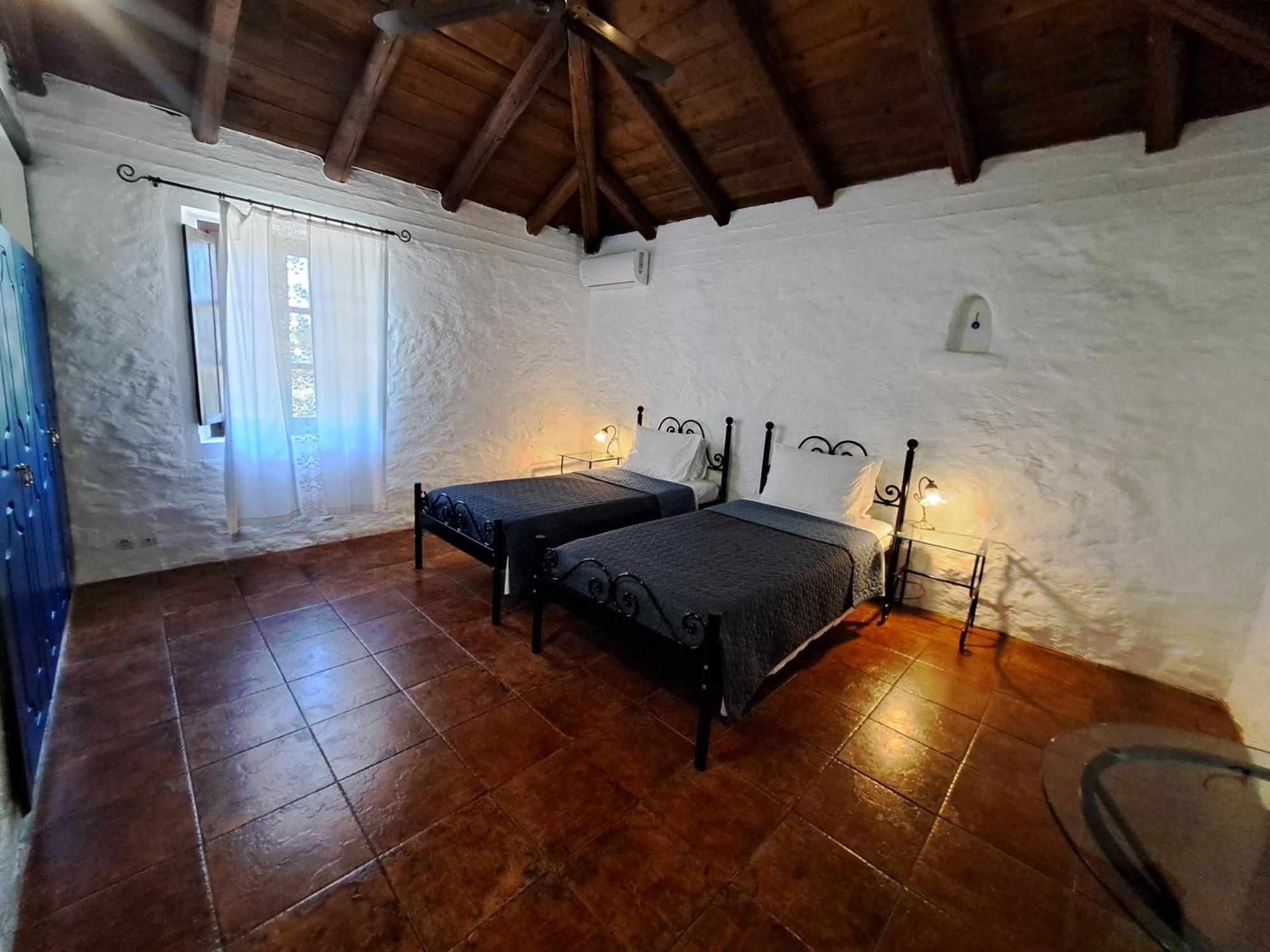 Tsivouli Accommodation Lithakia  Dış mekan fotoğraf